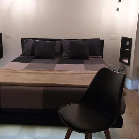 Charme Bed & Breakfast *