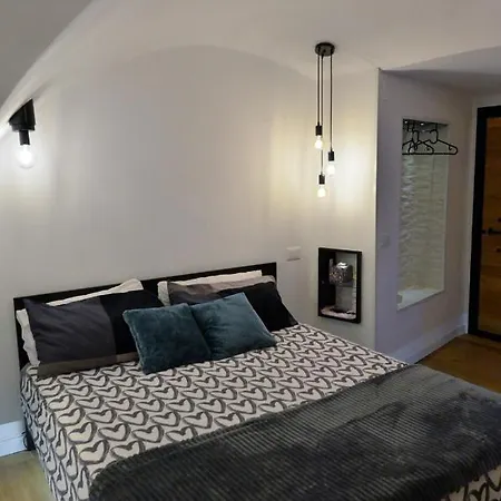 Charme Bed & Breakfast *